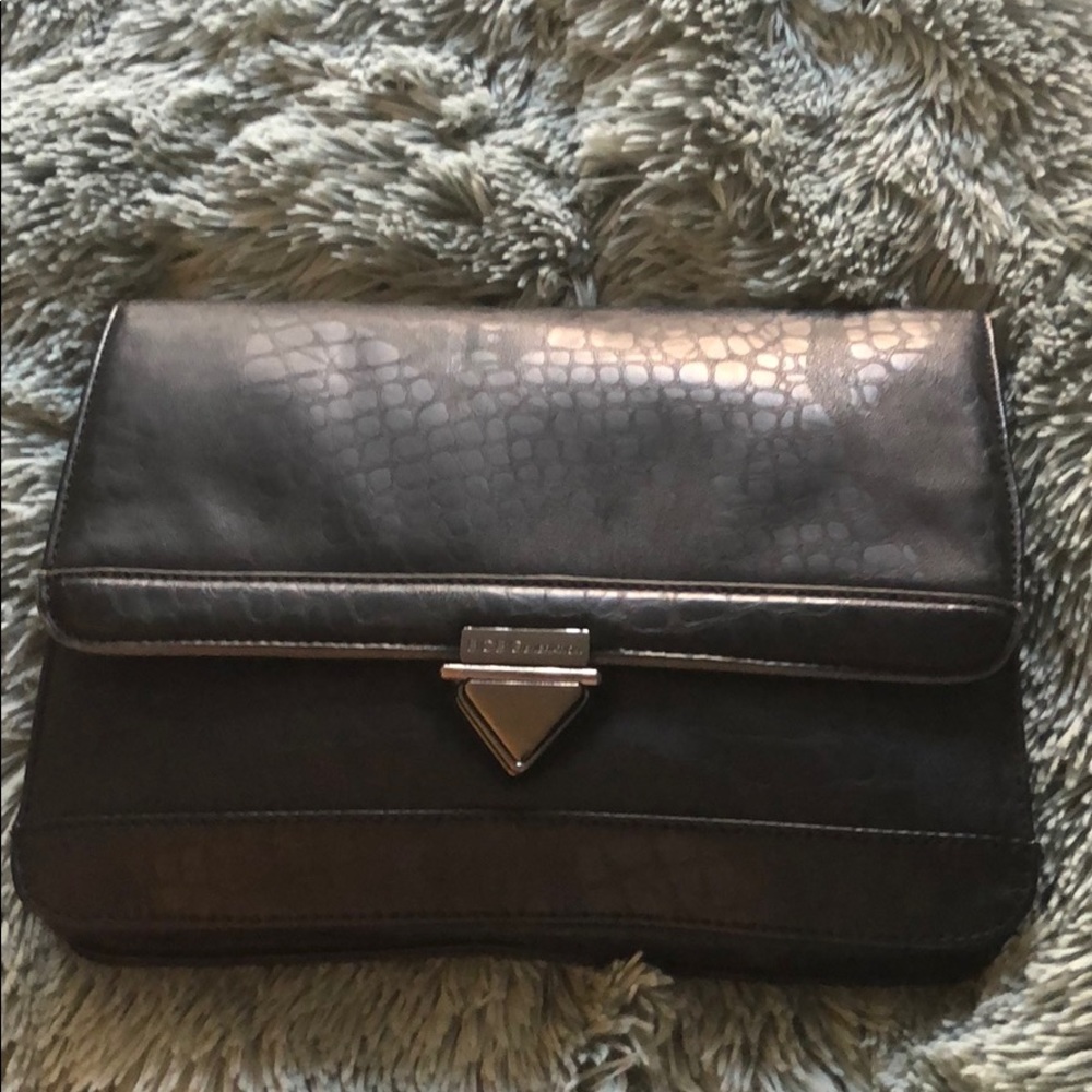 MOVING OUT SALE! BCBG clutch